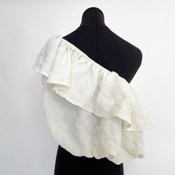 KIMCHI BLUE RUFFLE WHITE OFF THE SHOULDER SHIRT SIZE SMALL - Picture 6 of 11